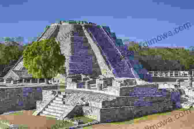 Ancient Mayan City Ruins The New World: Prehistory 1542 (Discovering U S History)